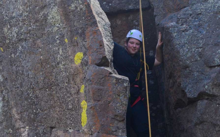 rock climbing program for teens in oregon